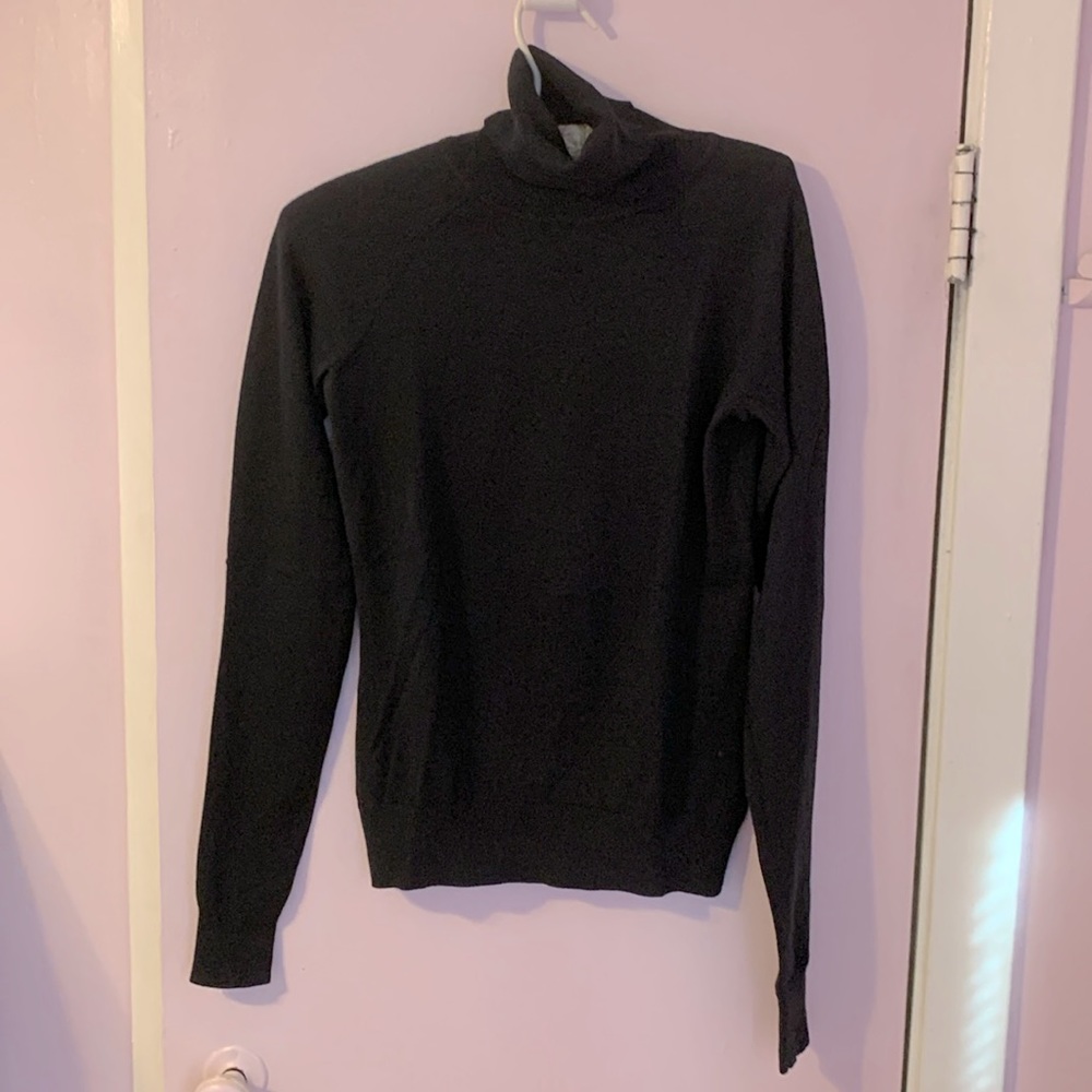 3/10$ Turtleneck Jacob